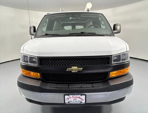 2021 Chevrolet Express 2500 RWD 2500 Regular Wheelbase WT