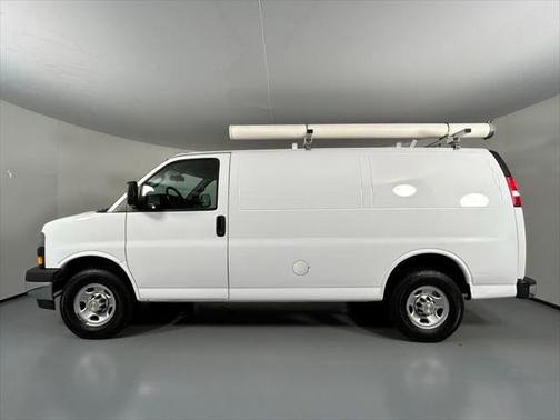 2021 Chevrolet Express 2500 RWD 2500 Regular Wheelbase WT