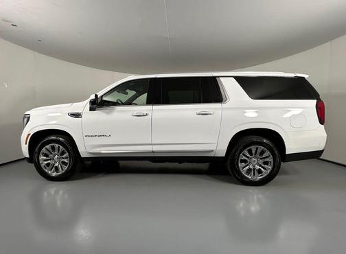 Summit White 2025 GMC Yukon XL Denali