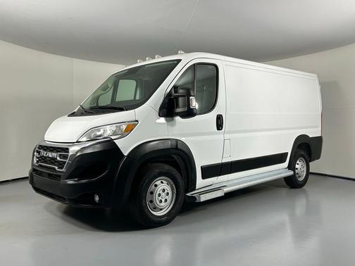 2023 RAM ProMaster 2500 Base