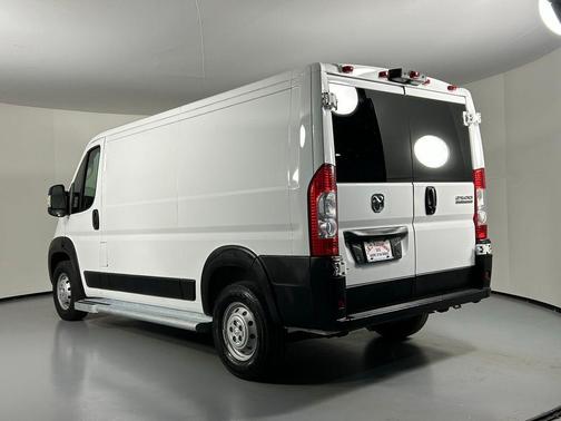 2023 RAM ProMaster 2500 Base