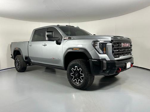 2024 GMC Sierra 2500 AT4