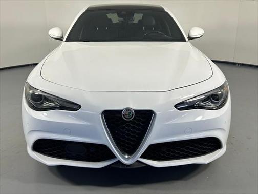 2022 Alfa Romeo Giulia Ti