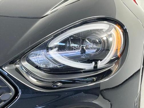 2019 FIAT 124 Spider Base