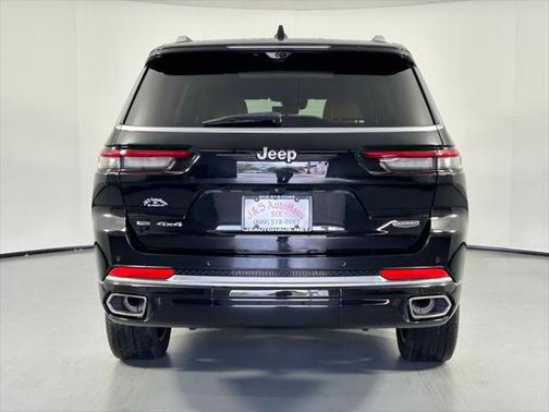 2022 Jeep Grand Cherokee L Summit