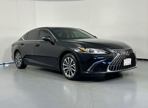 2022 Lexus ES 350 Base