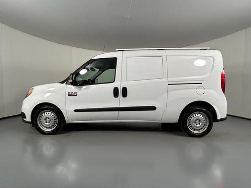 Bright White 2022 RAM ProMaster City Tradesman