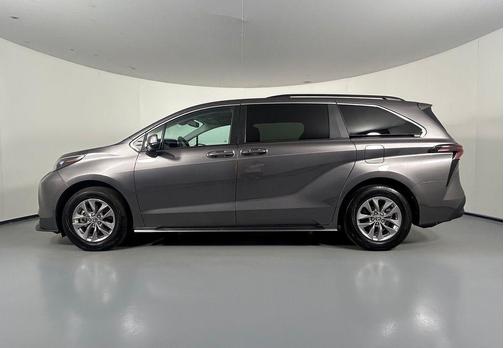 Predawn Gray Mica 2024 Toyota Sienna LE