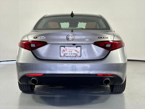 2021 Alfa Romeo Giulia Ti
