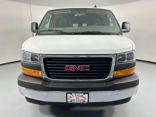 2024 GMC Savana 2500 Work Van
