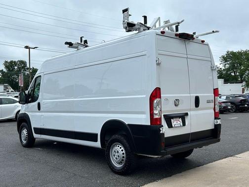 Bright White Clearcoat 2024 RAM ProMaster 2500 Tradesman