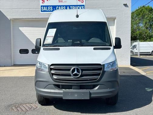 2025 Mercedes-Benz Sprinter 2500 High Roof