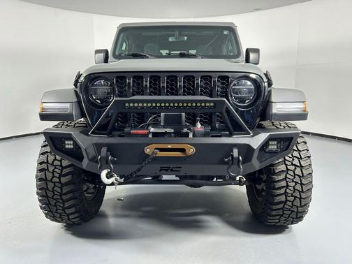 2022 Jeep Gladiator Altitude 4x4