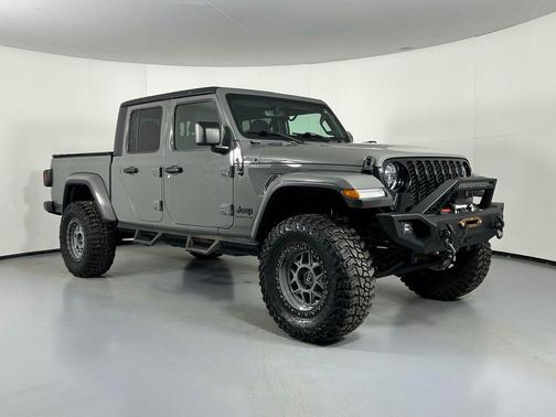 2022 Jeep Gladiator Altitude 4x4