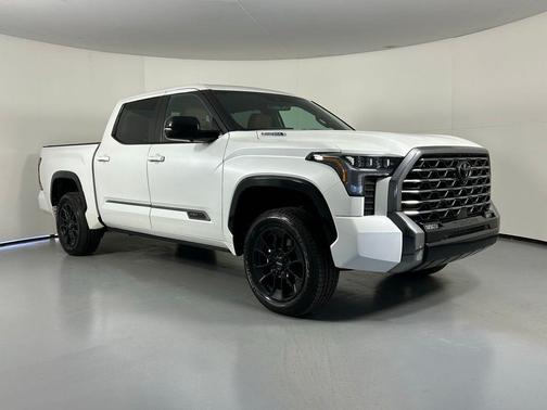 2024 Toyota Tundra Hybrid Limited
