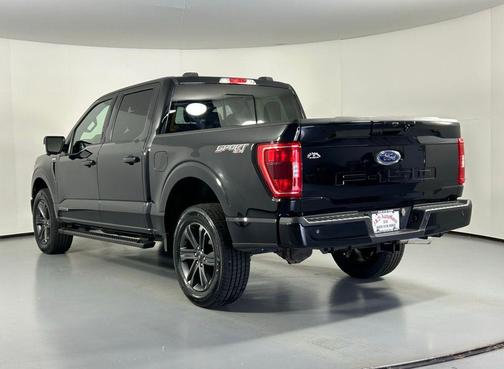 Agate Black Metallic 2023 Ford F-150 XLT