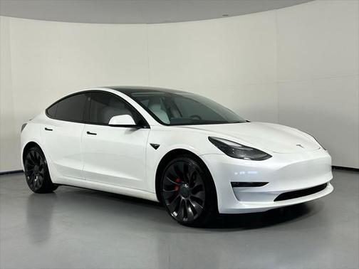 2023 Tesla Model 3 Performance