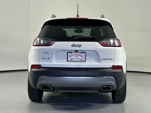 Bright White Clearcoat 2019 Jeep Cherokee Limited