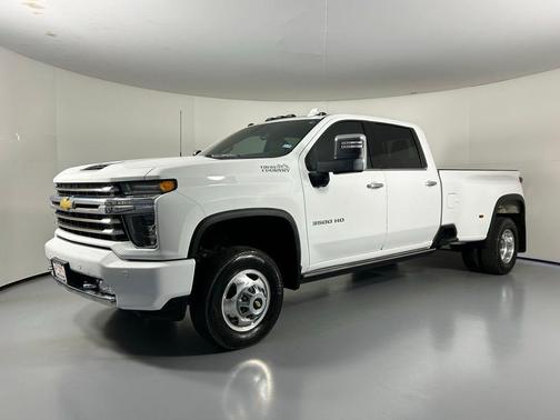 2023 Chevrolet Silverado 3500 High Country