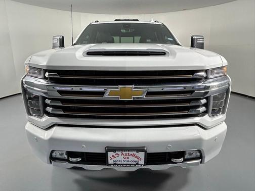 2023 Chevrolet Silverado 3500 High Country
