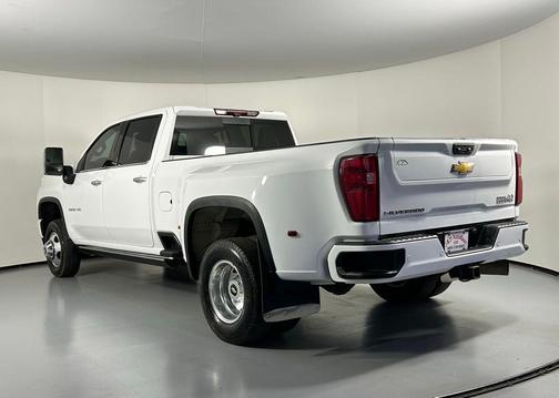 2023 Chevrolet Silverado 3500 High Country