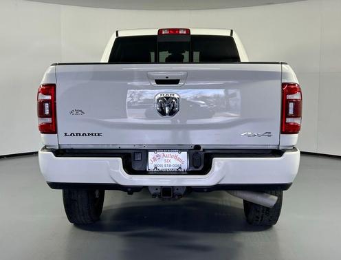 Pearl White 2023 RAM 3500 Laramie Crew Cab 4x4 6'4' Box