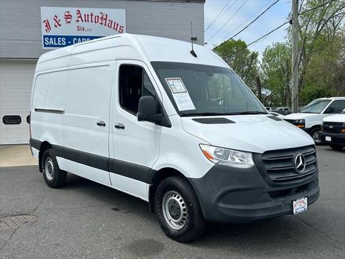 2022 Mercedes-Benz Sprinter 2500 Standard Roof