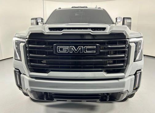 2024 GMC Sierra 2500 SLT