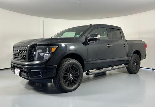 2018 Nissan Titan SL