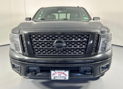 2018 Nissan Titan SL