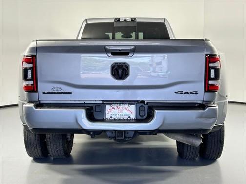 2023 RAM 3500 Laramie Crew Cab 4x4 8' Box