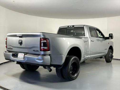 2023 RAM 3500 Laramie Crew Cab 4x4 8' Box