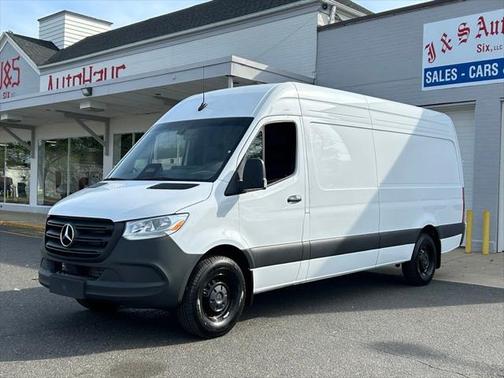 2025 Mercedes-Benz Sprinter 2500 High Roof