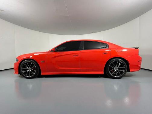 2017 Dodge Charger R/T Scat Pack