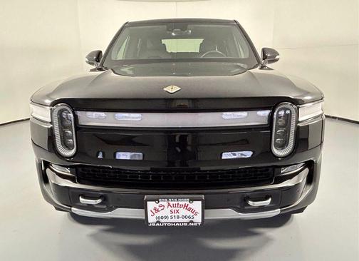 2022 Rivian R1T Adventure