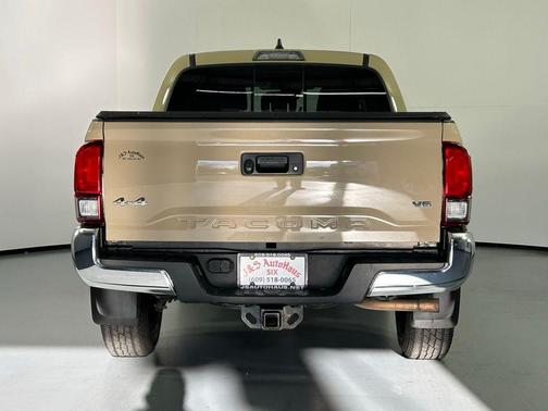 2020 Toyota Tacoma SR5