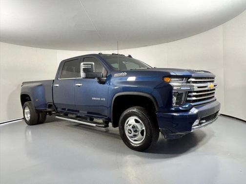 2023 Chevrolet Silverado 3500 High Country