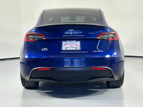 2022 Tesla Model Y Performance Dual Motor All-Wheel Drive