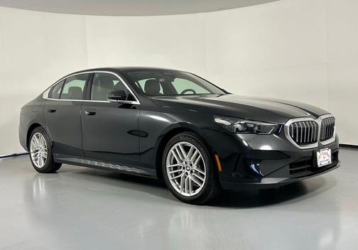 2024 BMW 530 i xDrive