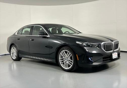2024 BMW 530 i xDrive
