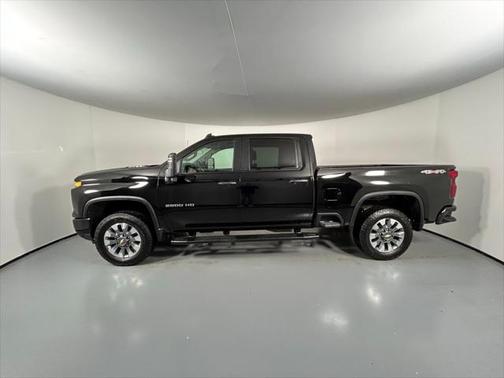 2024 Chevrolet Silverado 2500 Custom