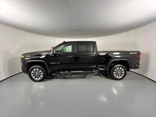 2024 Chevrolet Silverado 2500 Custom