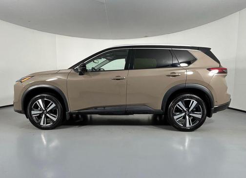 Baja Storm Metallic/Super Black 2024 Nissan Rogue SL