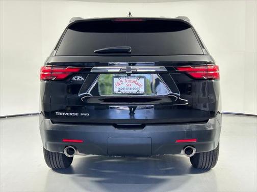 2022 Chevrolet Traverse LS
