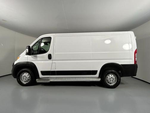 2023 RAM ProMaster 2500 Base