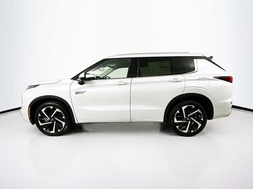 2024 Mitsubishi Outlander PHEV SEL