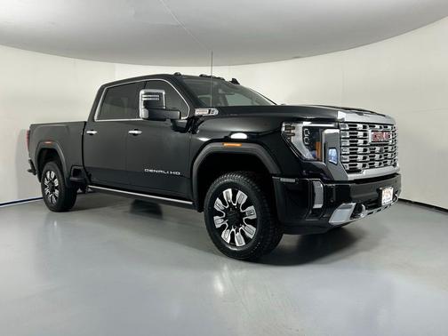Onyx Black 2024 GMC Sierra 2500 Denali