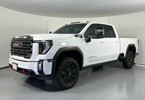 2024 GMC Sierra 2500 AT4