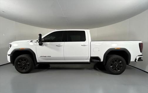 2024 GMC Sierra 2500 AT4
