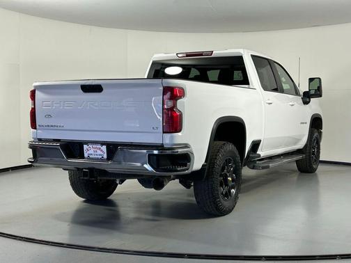 Summit White 2023 Chevrolet Silverado 2500 LT